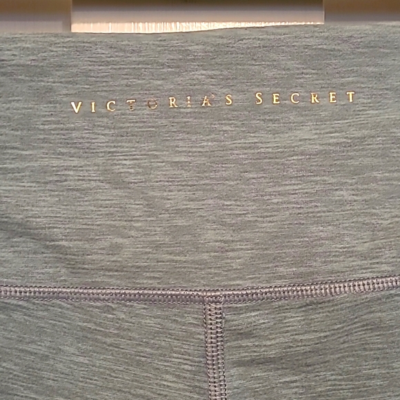 🏃‍♀️Victoria Secret Leggings🏃‍♀️ - Picture 5 of 11